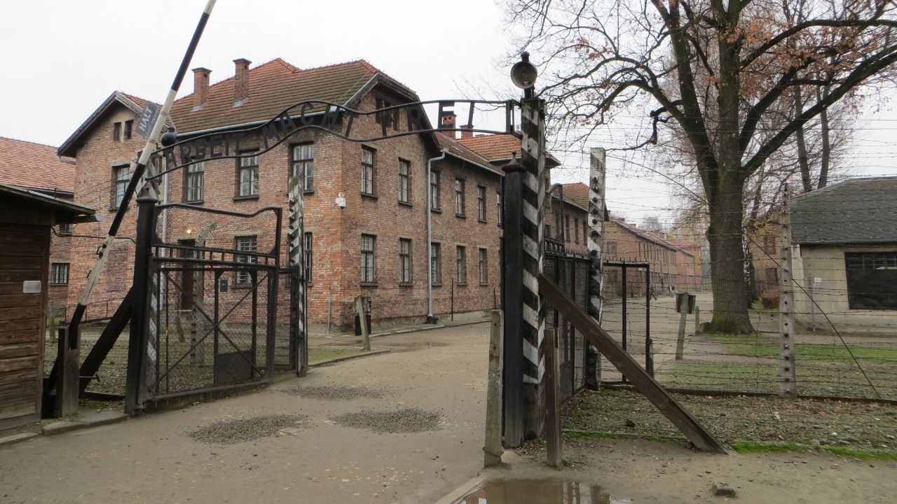 Auschwitz