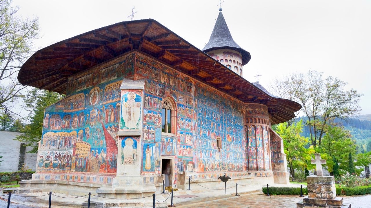 MONASTERIOS DE BUCOVINA