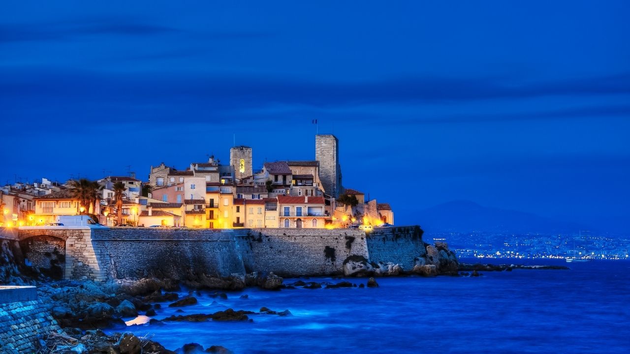 ANTIBES1
