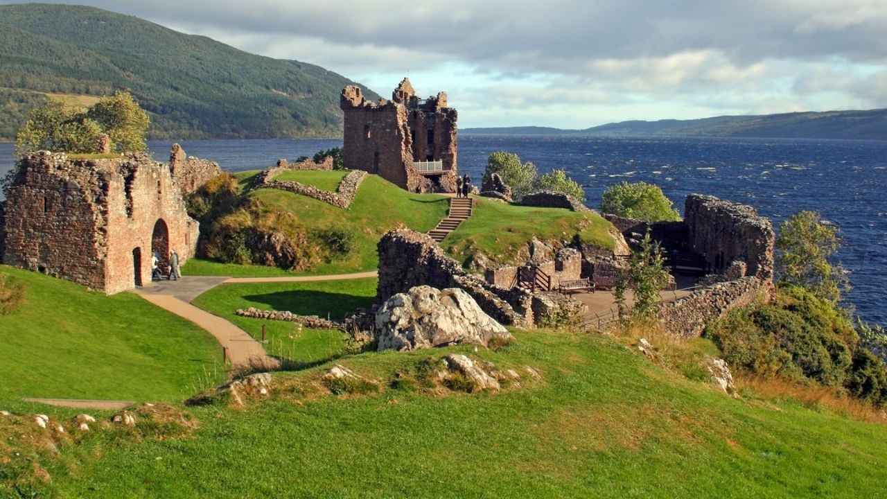 Ruinas del Castillo de Urquhart