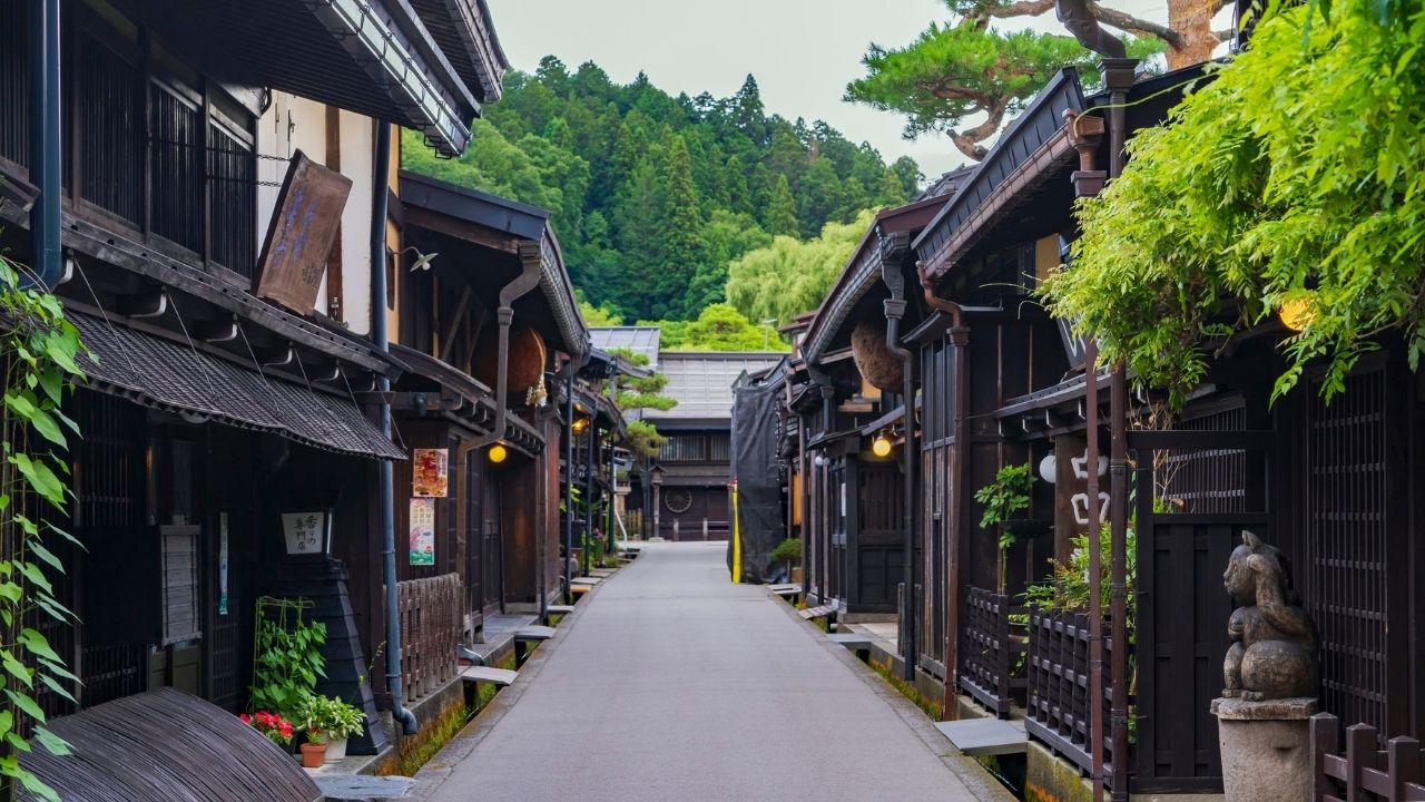 TAKAYAMA