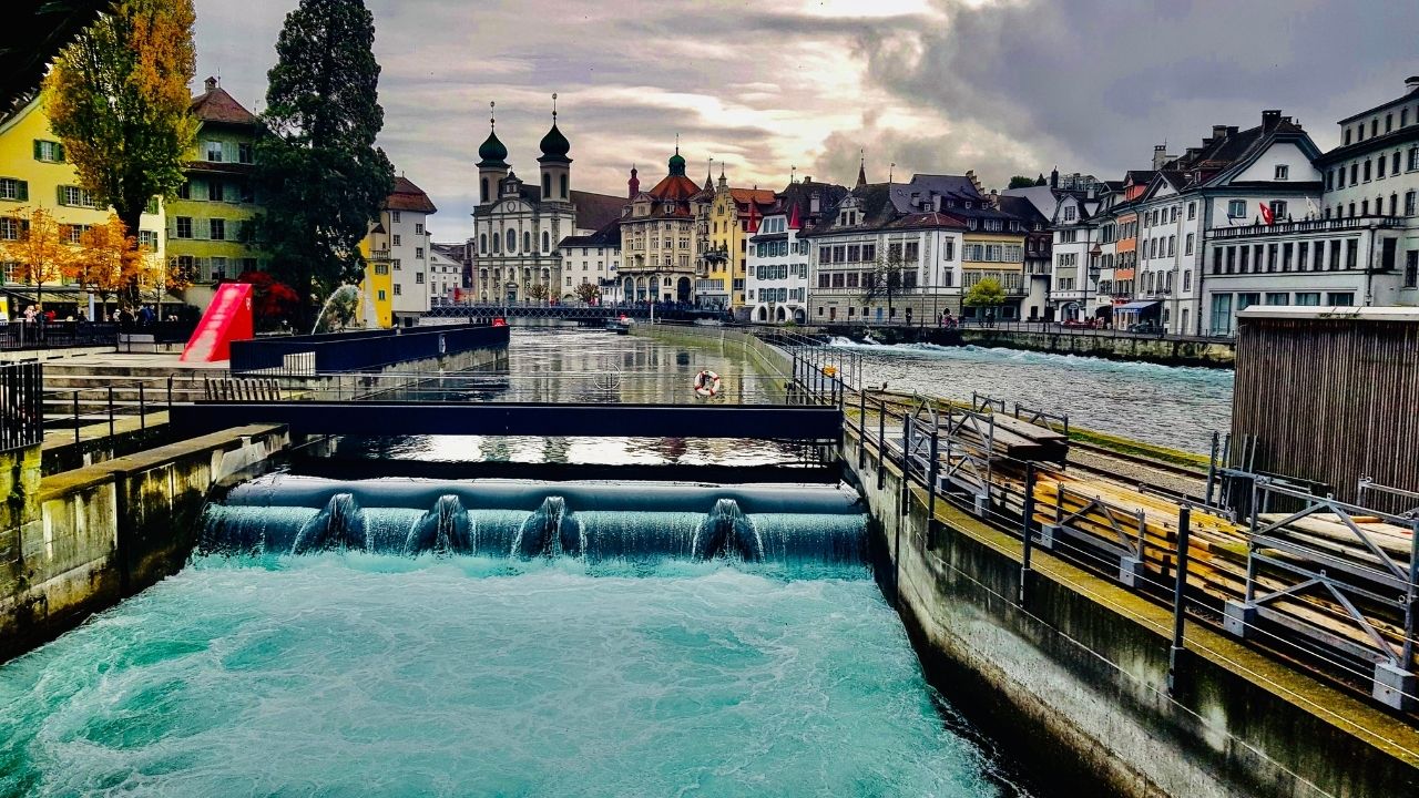 LUCERNA