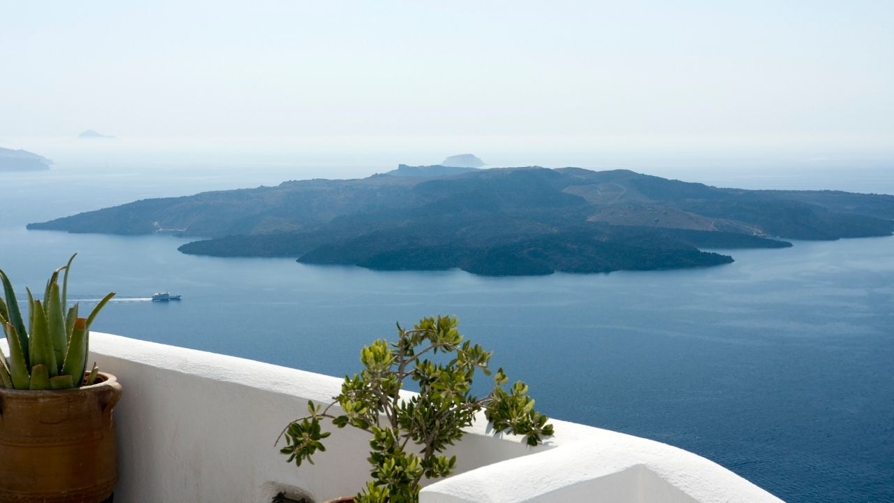 Nea Kameni2
